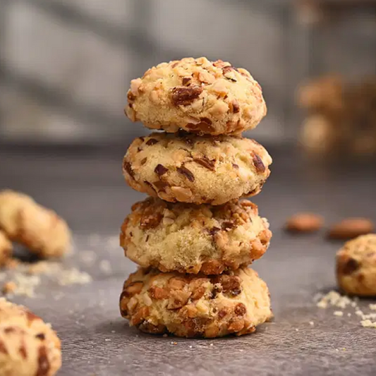 Almond cookie